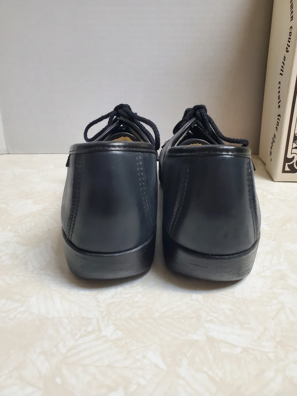 SAS Black Leather Siesta Walking Shoe